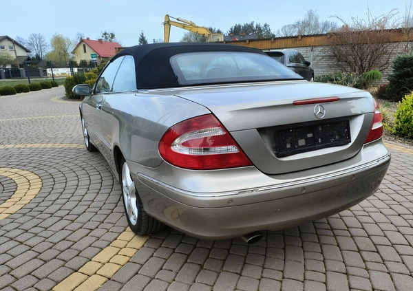 Mercedes-Benz CLK cena 30900 przebieg: 228000, rok produkcji 2004 z Olszyna małe 277